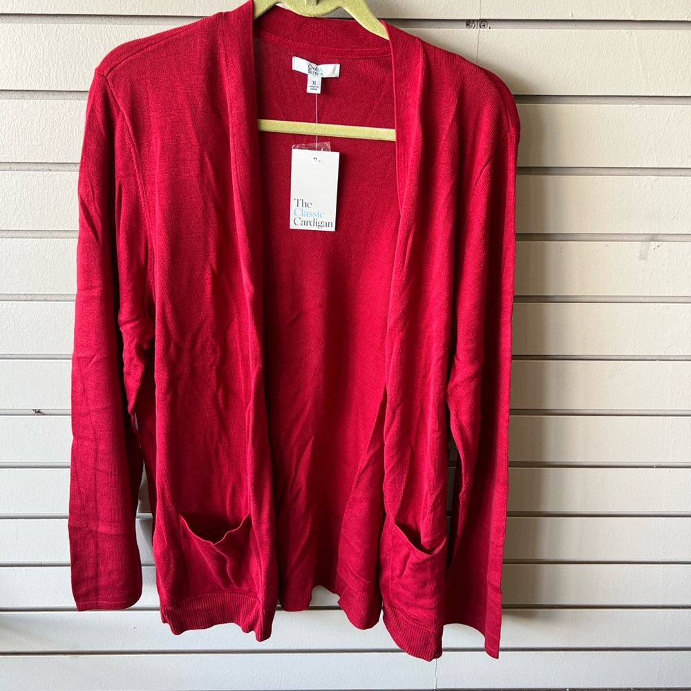 Croft & Barrow Kohl’s Red Classic Cardigan Size XL. NWT!